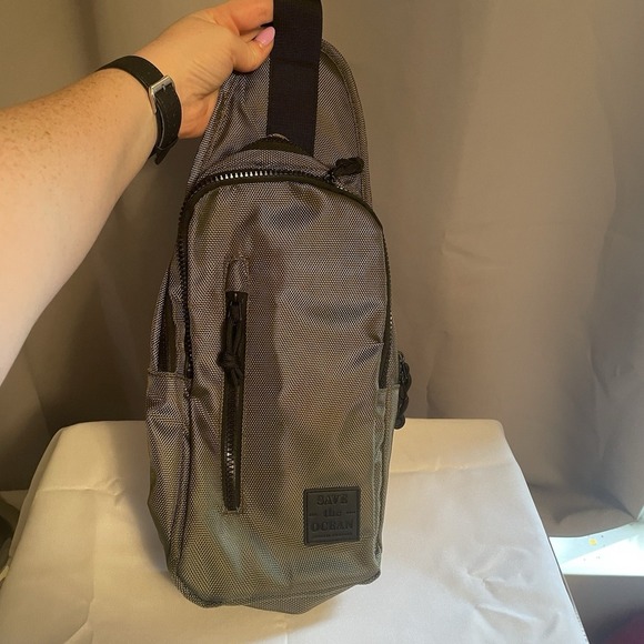 SAVE THE OCEAN SUSTAINABLE SLING BAG OLIVE GREEN CROSSBODY PURSE - Picture 1 of 14